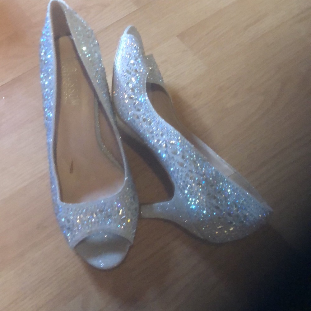 Women’s evening wear shoes